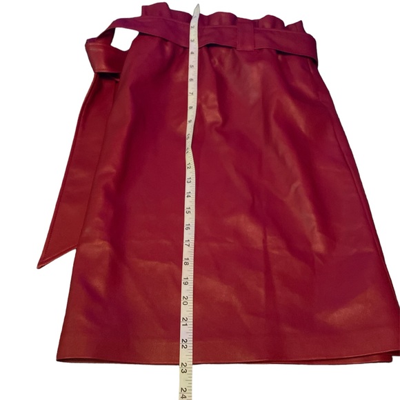 {ELOQUII} Faux Leather Red Paperbag Waist Skirt with Tie and Pockets Size 26 - Picture 9 of 13